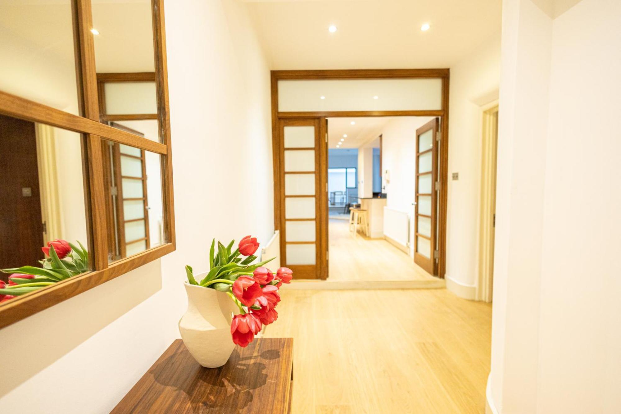 2Bedroom Gem In The Heart Of Kensington Londen Buitenkant foto