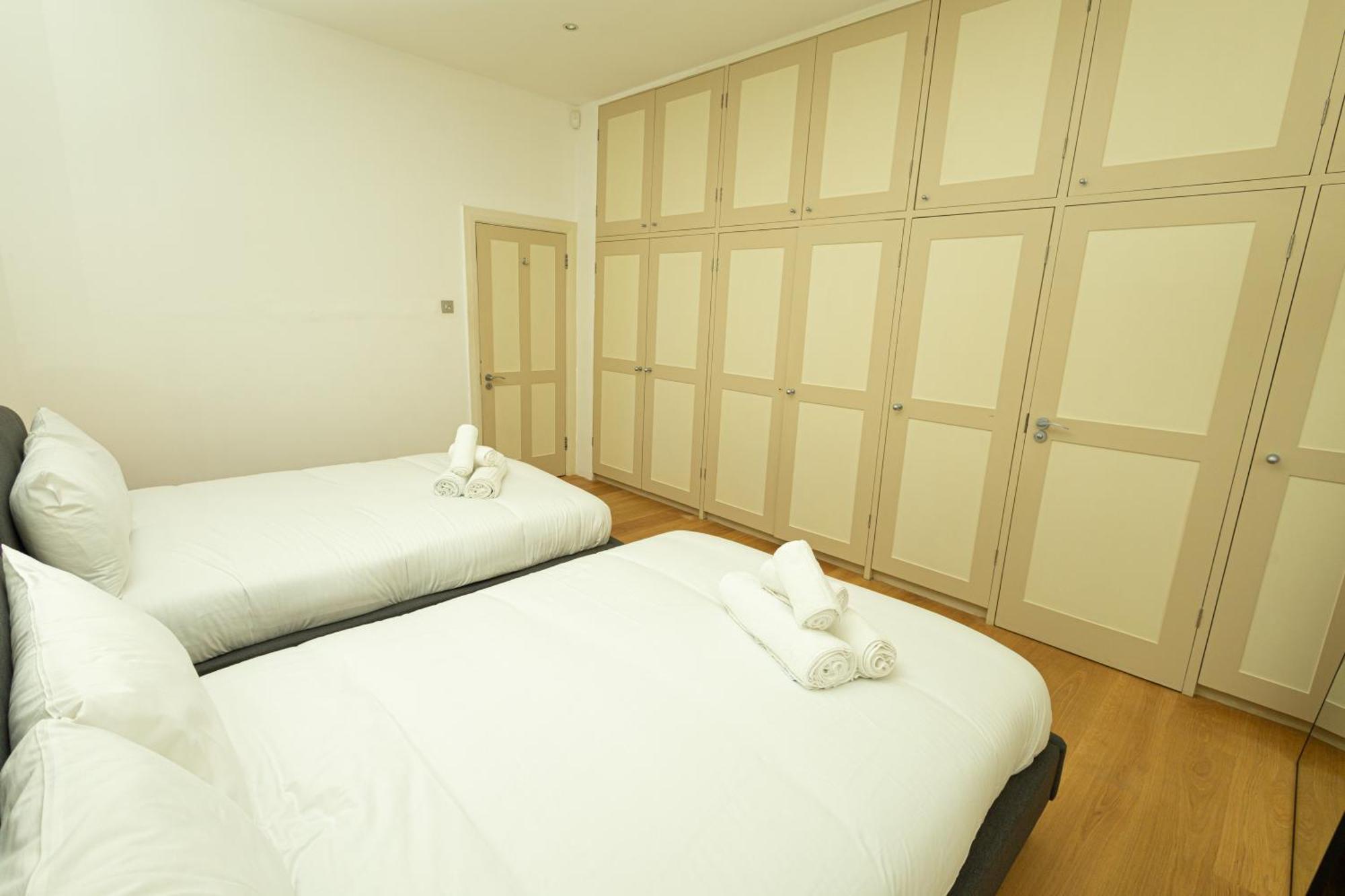 2Bedroom Gem In The Heart Of Kensington Londen Buitenkant foto